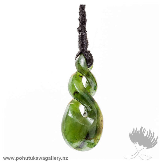 Greenstone pendant – Double Twist