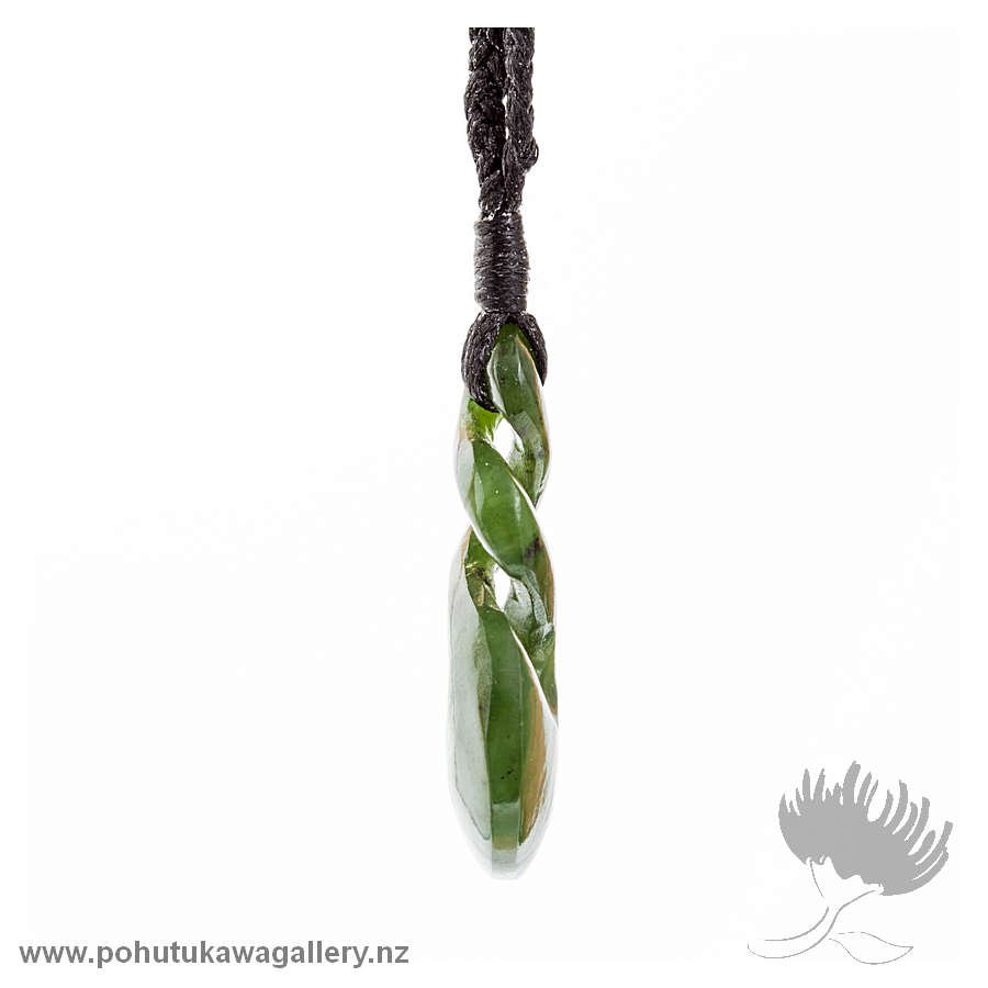 Greenstone pendant – Double Twist