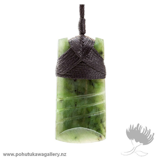 NZ Greenstone Pendant Bound Toki 3 Lines