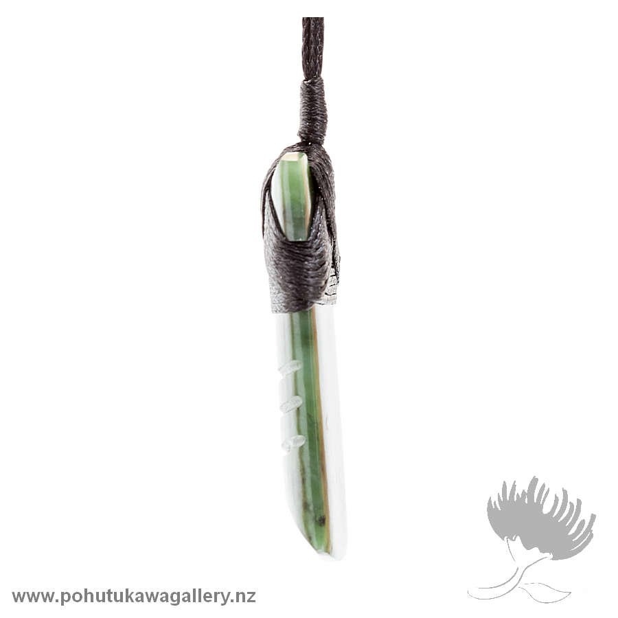 NZ Greenstone Pendant Bound Toki 3 Lines